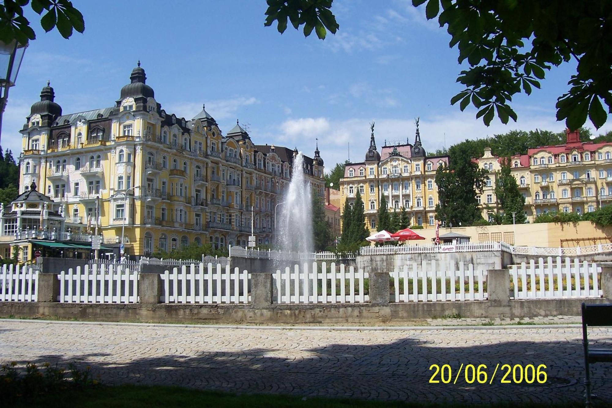 Topapartmany Lesni Marianske Lazne Exterior foto
