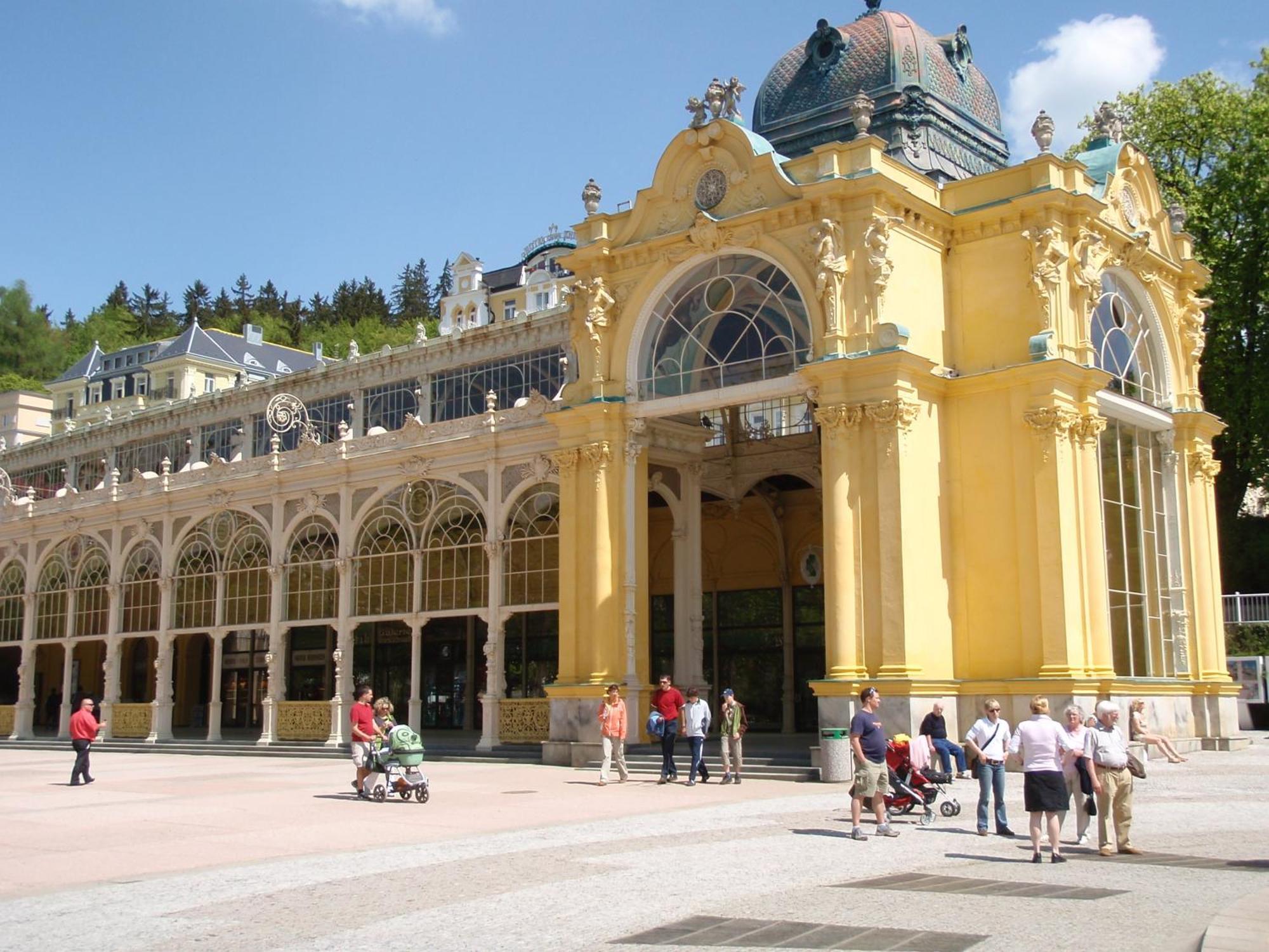 Topapartmany Lesni Marianske Lazne Exterior foto