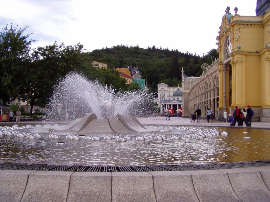 Topapartmany Lesni Marianske Lazne Exterior foto
